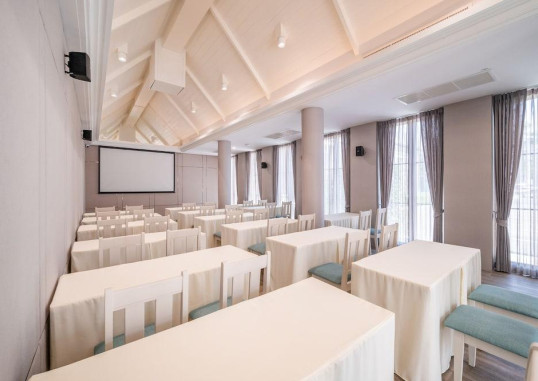 MANHATTAN PATTAYA HOTEL 32