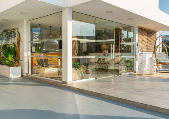 BLUE HARBOUR BOUTIQUE 7