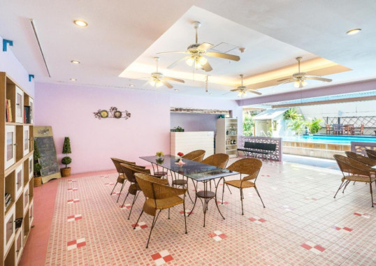 BELLA VILLA METRO 15