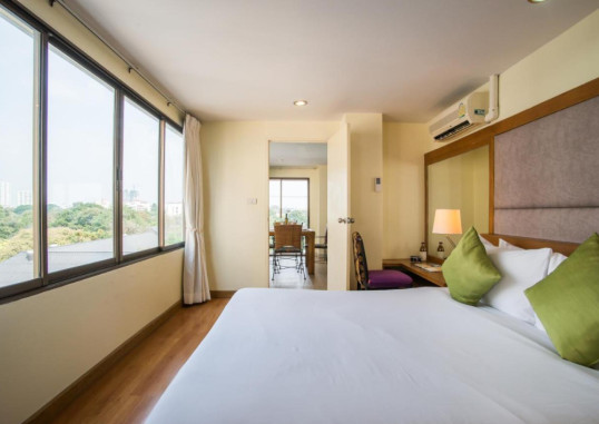 BELLA VILLA METRO 21