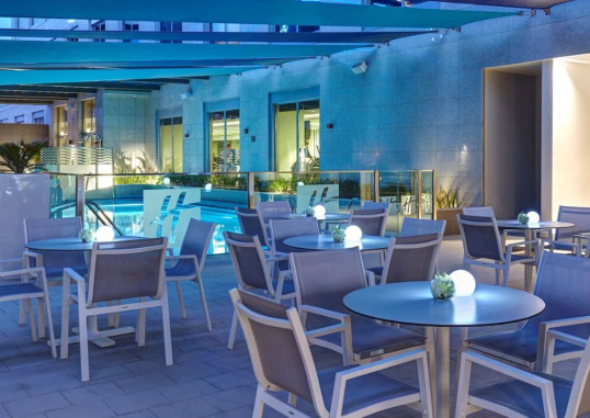 HOLIDAY INN DOHA - THE BUSINESS PARK 46