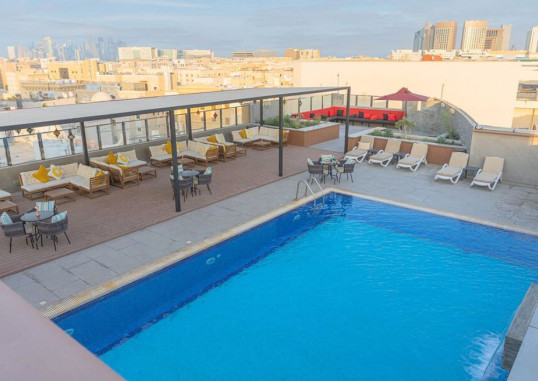 THE GRAND LUX HOTEL 22