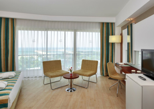 SUNIS EVREN BEACH RESORT HOTEL & SPA 9