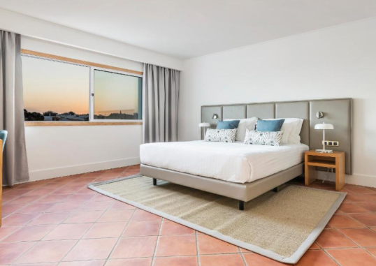 THE PATIO SUITE HOTEL 12