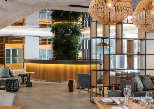 THE PATIO SUITE HOTEL 19
