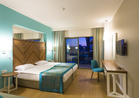 TERRACE ELITE RESORT 30
