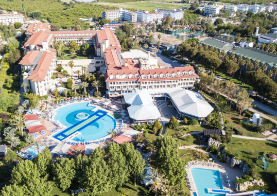 QUEENS PARK LE JARDIN RESORT 2