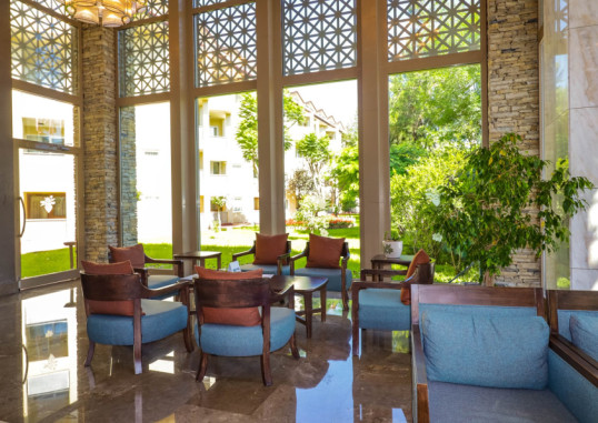 QUEENS PARK LE JARDIN RESORT 10