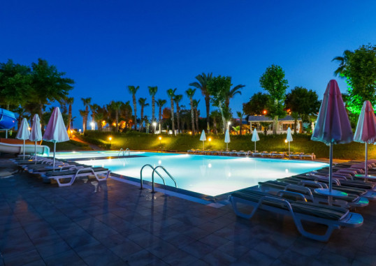 QUEENS PARK LE JARDIN RESORT 28