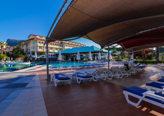 QUEENS PARK LE JARDIN RESORT 34