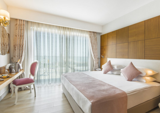 PORT NATURE LUXURY RESORT HOTEL & SPA 17