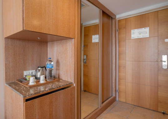 NUMA CLUB SIDE HOTEL 37