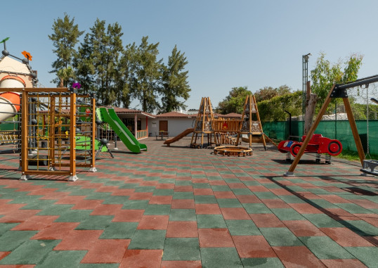 NUMA CLUB SIDE HOTEL 100