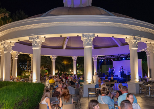 NUMA CLUB SIDE HOTEL 114