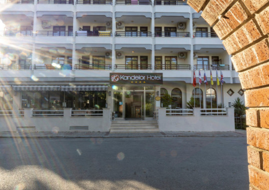 KANDELOR HOTEL 4