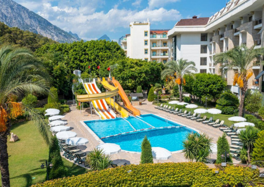 SUNLAND RESORT HOTEL 1