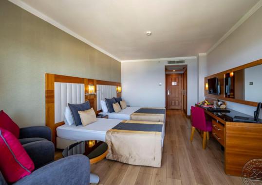 SUNLAND RESORT HOTEL 5