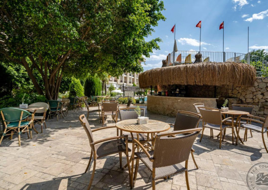 SUNLAND RESORT HOTEL 71