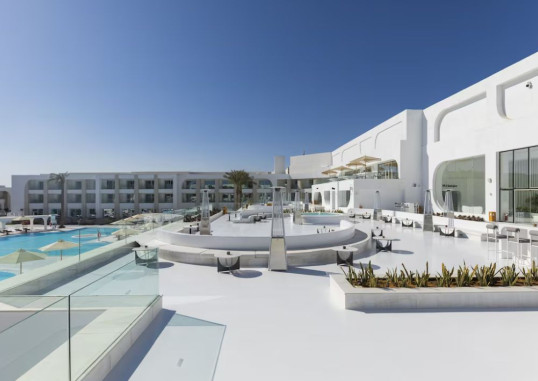 POSH CLUB WHITE HILLS RESORT BY SUNRISE 2