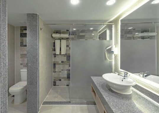 TITANIC BEACH SPA & AQUA PARK 19