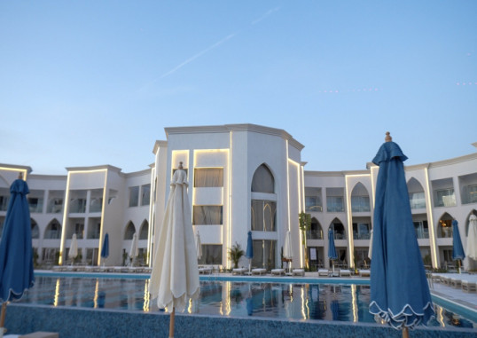 POSH CLUB SUNRISE REMAL BEACH 3