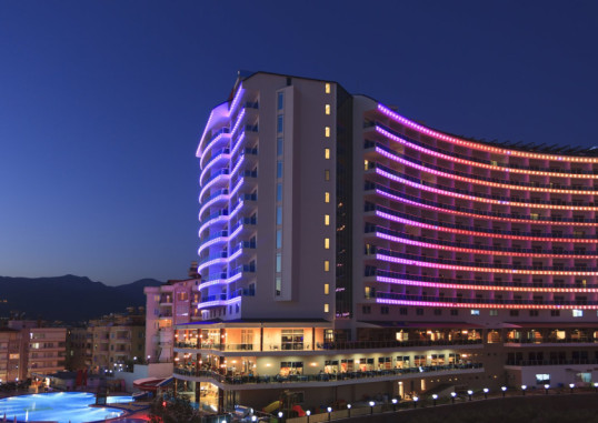 DIAMOND HILL RESORT 1