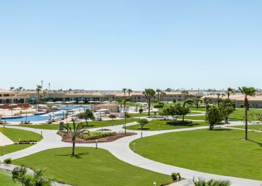 GOLF VILLAS & SUITES 6
