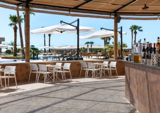 GOLF VILLAS & SUITES 33