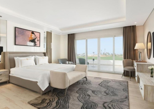 GOLF VILLAS & SUITES 54