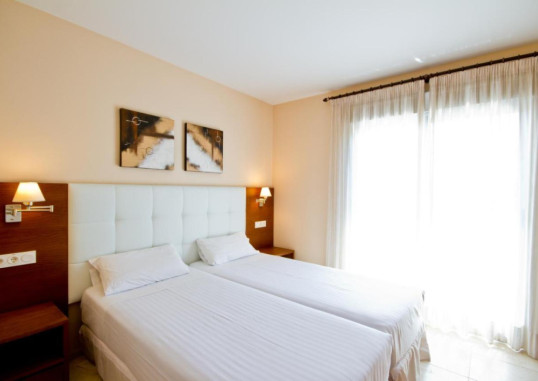EL PLANTIO GOLF RESORT 10