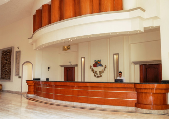 LIFE RESORTS CORAL HILLS 23