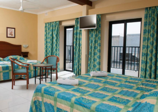 THE EUROCLUB HOTEL 5