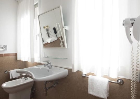 HOTEL PLAZA PESCARA 23