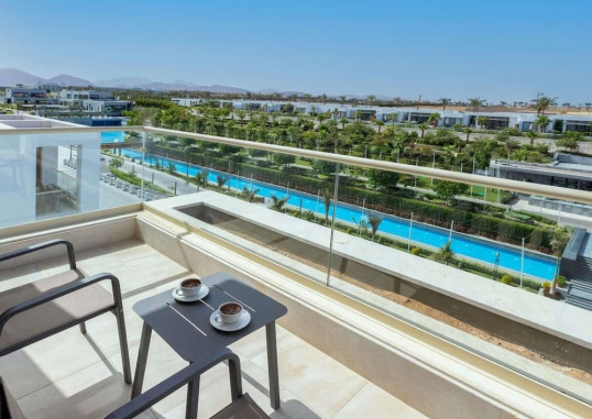 RIXOS RADAMIS 72