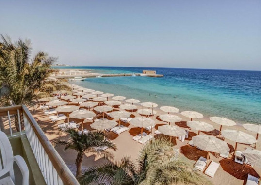 PALM BEACH RESORT 42