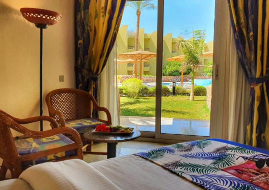 PALM BEACH RESORT 33