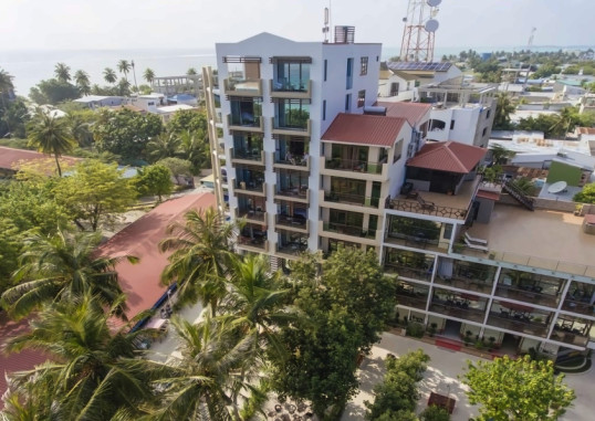 ARENA BEACH HOTEL 13
