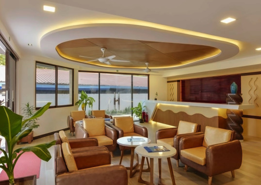 ARENA BEACH HOTEL 32