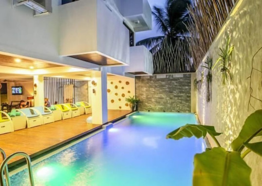 AQUZZ INN AND SPA 1