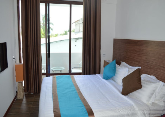 AQUZZ INN AND SPA 13