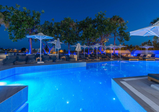 IMPERIAL PALACE (ADULTS ONLY) 26