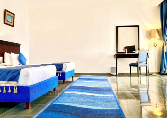 WHITE VALLEY PALACE 16