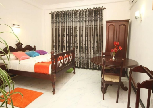 HOTEL ITALIA 3