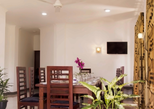 HOTEL ITALIA 5