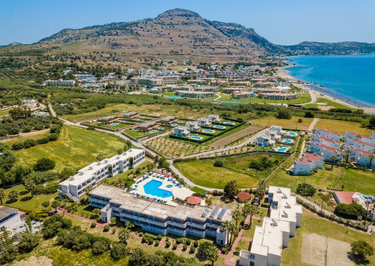 LARDOS BAY 5