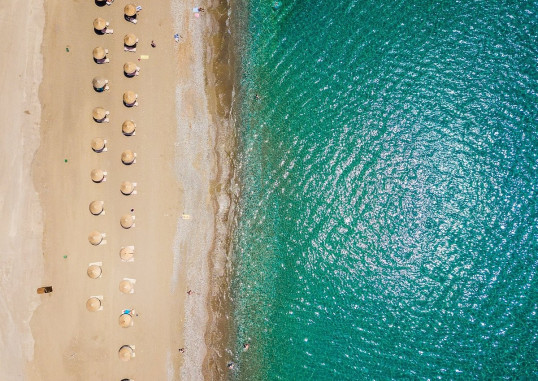 LARDOS BAY 11