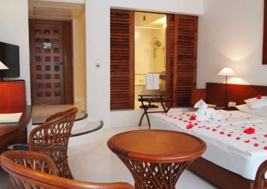 LANKA PRINCESS (ADULTS ONLY) 25