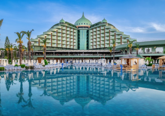 NEO PALACE 3