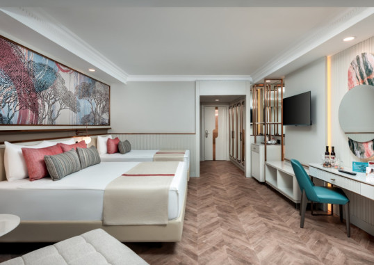 NEO PALACE 15