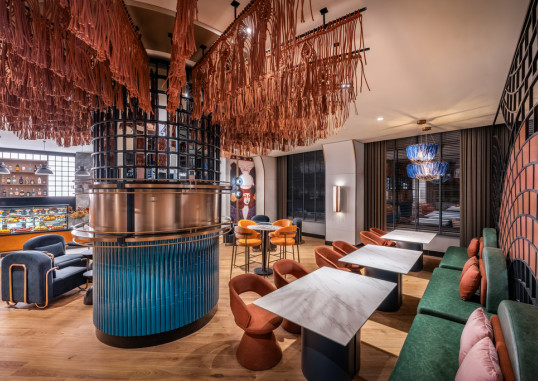 NEO PALACE 36